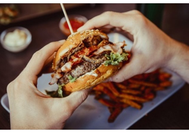 Le burger détrône le jambon-beurre traditionnel