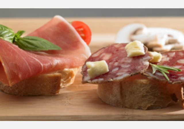 Charcuterie sèche traditionnelle